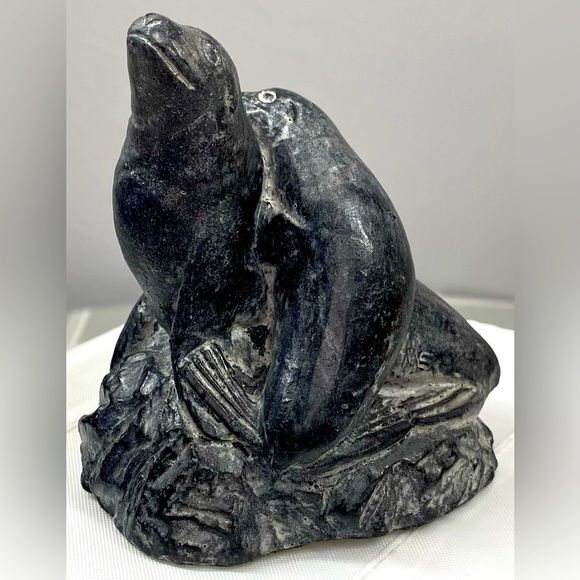 Seals Mom & Baby Carved Figurine Al Wolf Sculptures Canada Inuit Style Mammal - Picture 2 of 7